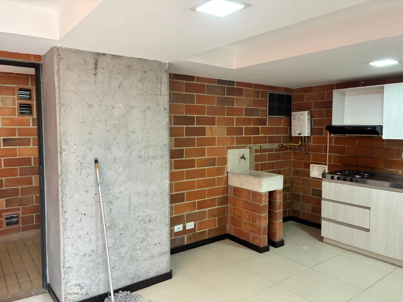 Apartaestudio En Venta Sector Belén Los Alpes