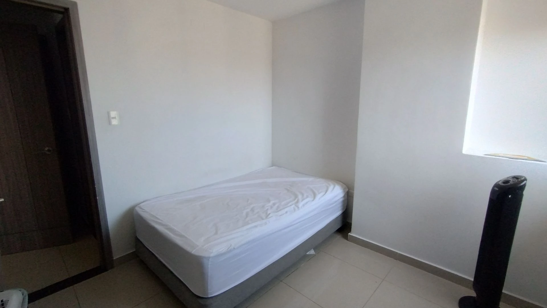 APARTAMENTO AMOBLADO EN RENTA