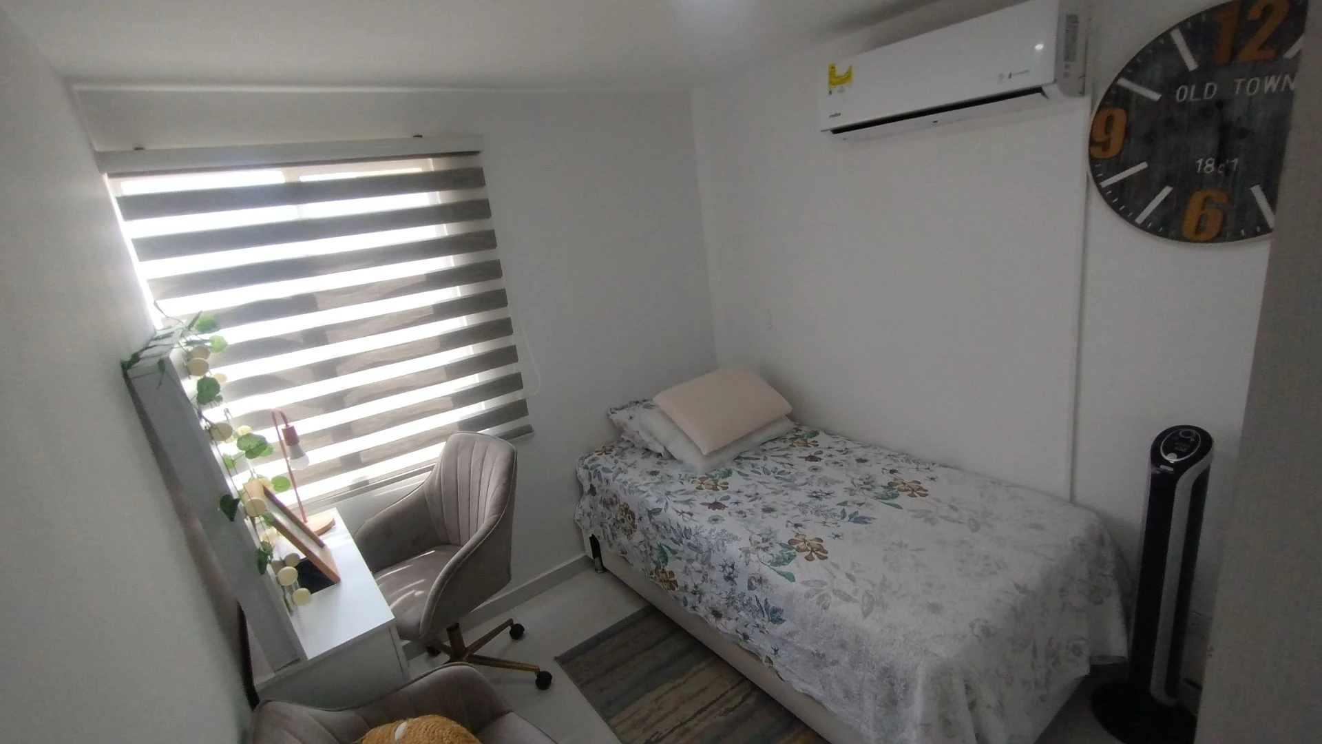 APARTAMENTO AMOBLADO EN ARRIENDO EN ALAMEDA DEL RÍO.