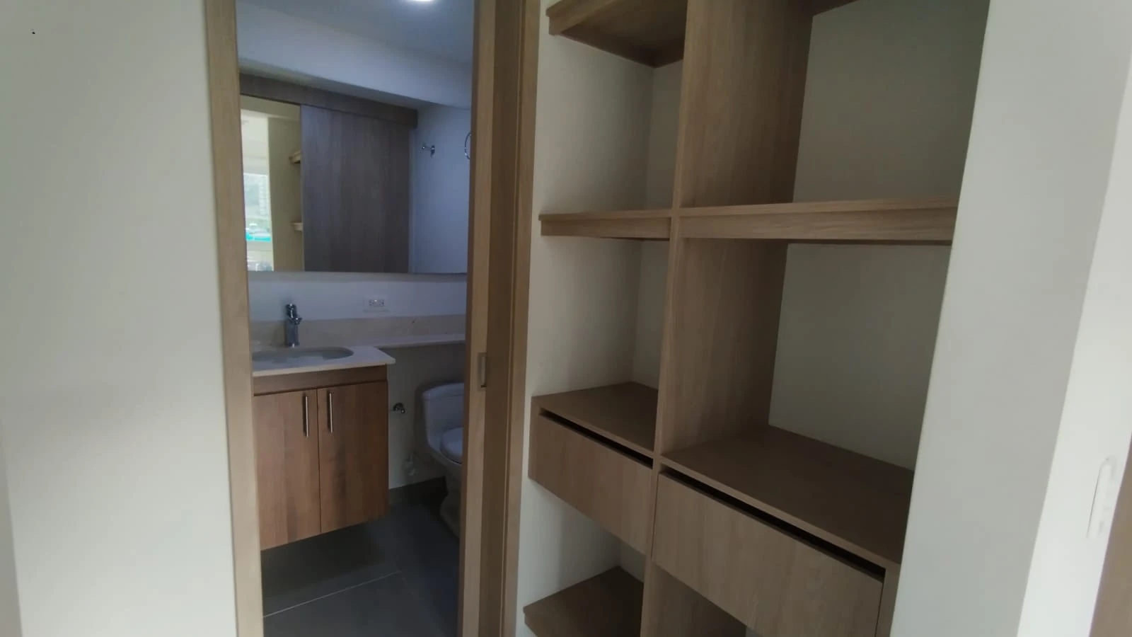 Apartamento En Arriendo Sector Calasanz