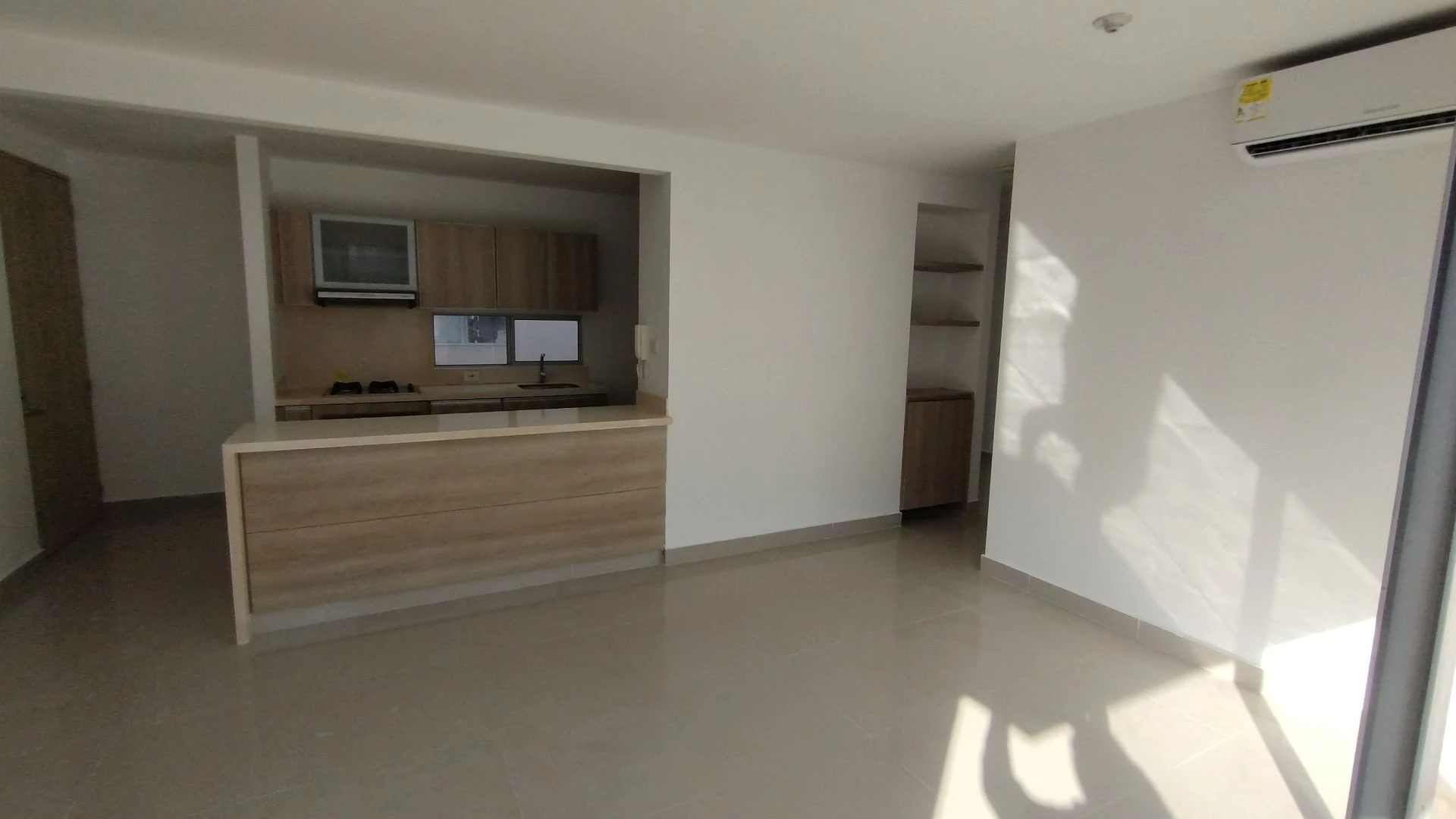 APARTAMENTO EN ARRIENDO EN RÍO ALTO
