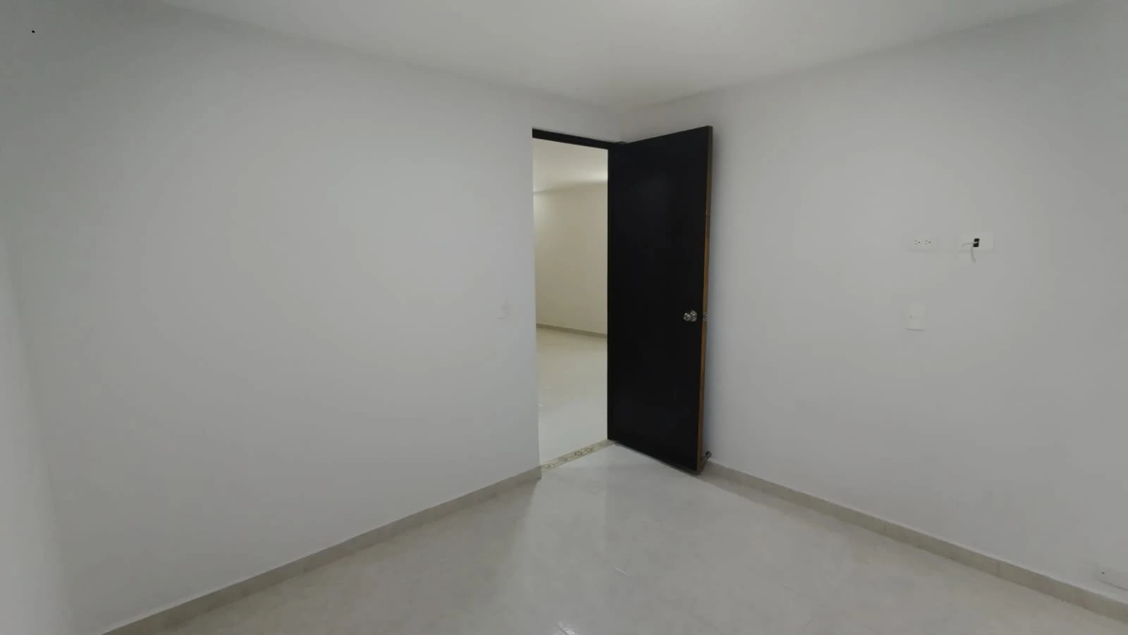 Apartamento En Arriendo Sector Loma De Los Bernal