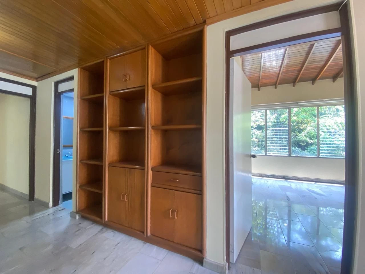 Arriendo Apartamento en el Poblado Sector Patio Bonito