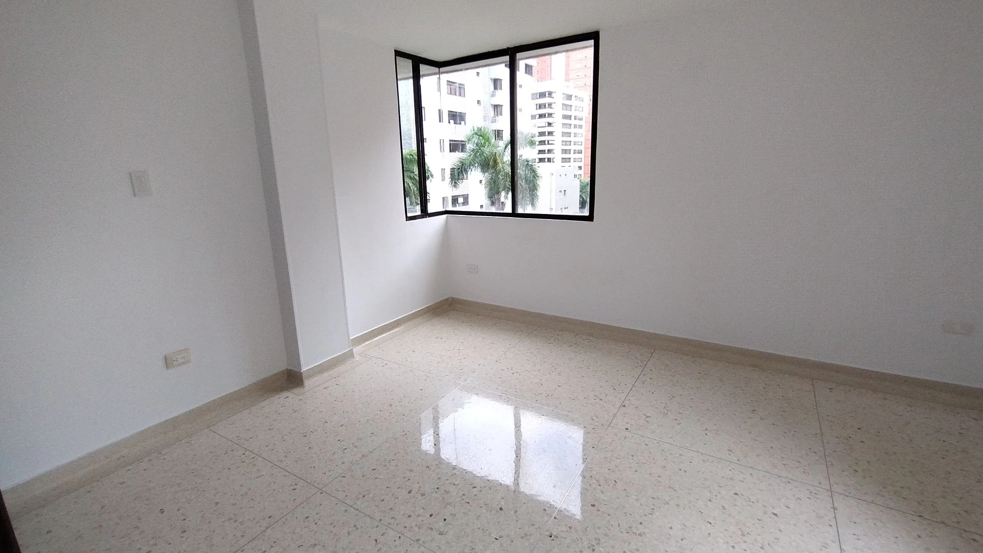 APARTAMENTO EN ARRIENDO EN ALTO PRADO.