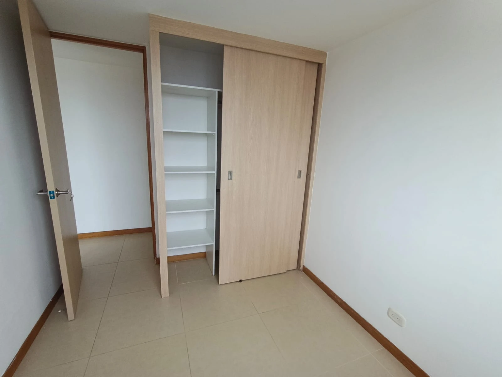 Apartamento en arriendo en Rionegro sector Fontibón