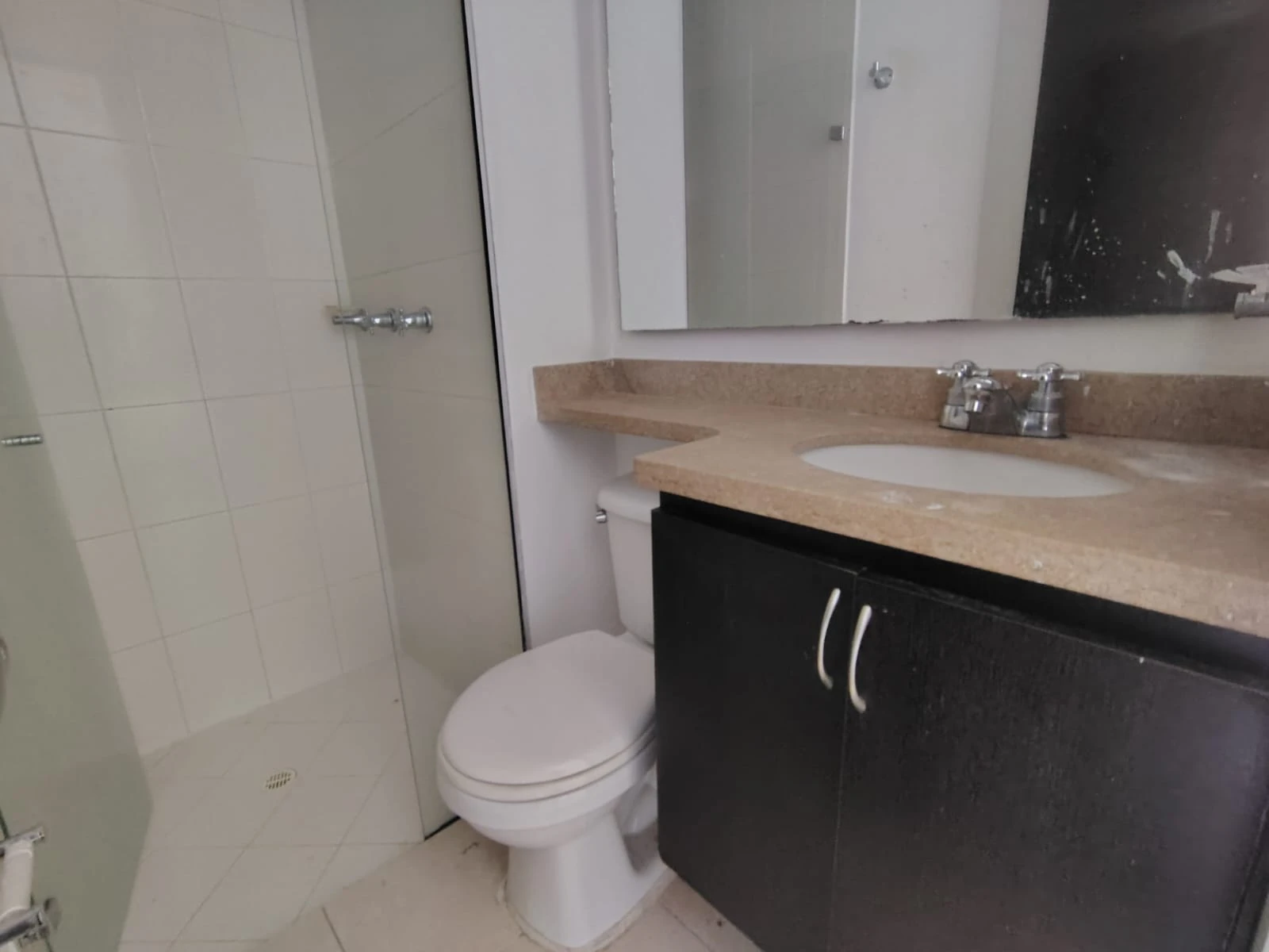 Apartamento en arriendo sector Loma del Indio