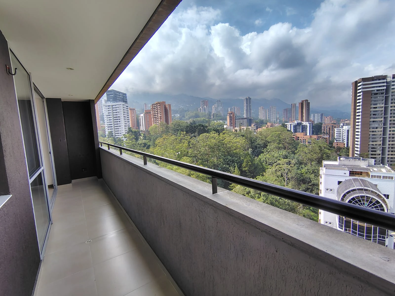 Apartaestudio en arriendo sector Loma de los González