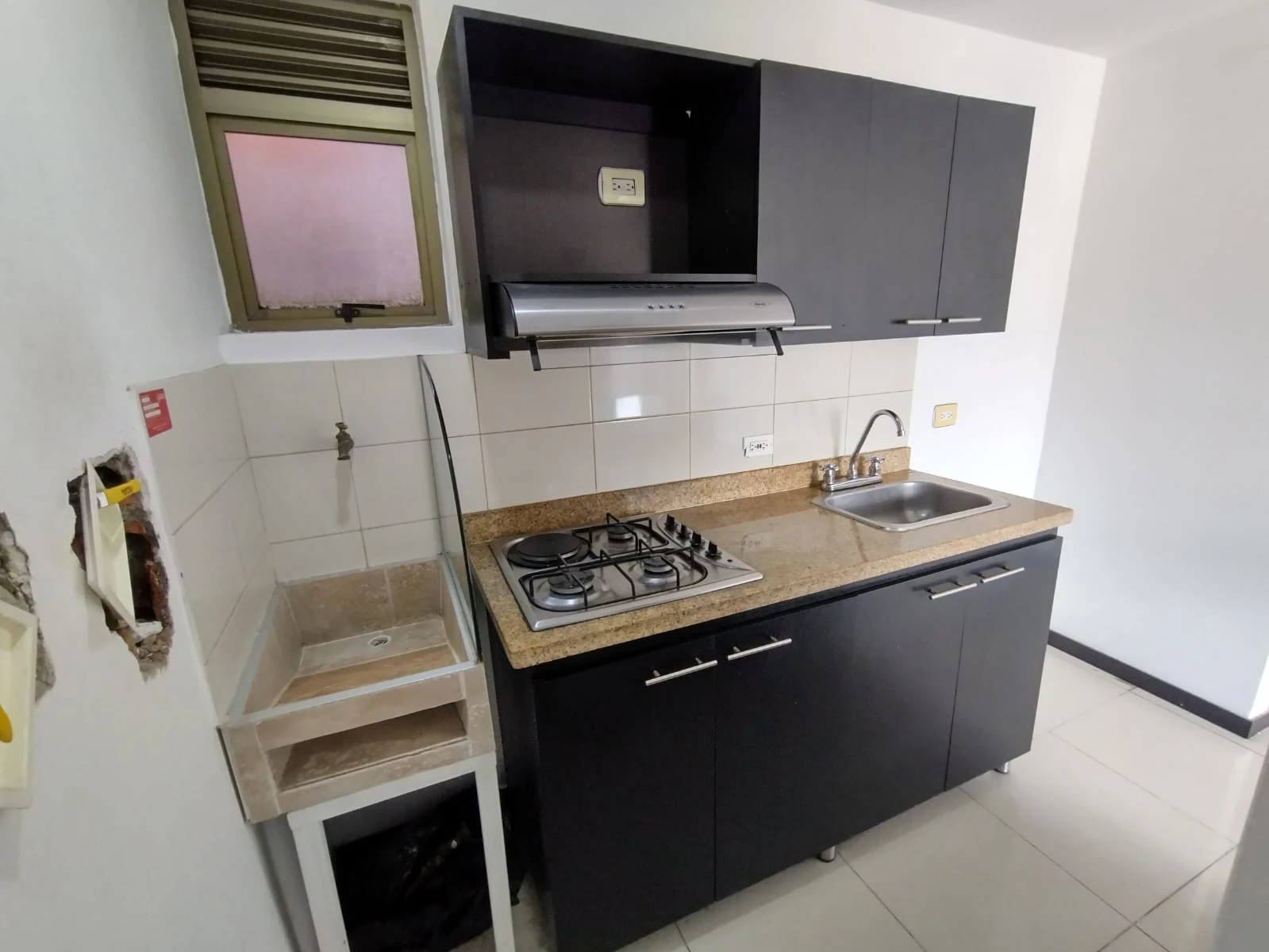 Apartaestudio En Arriendo Sector Laureles