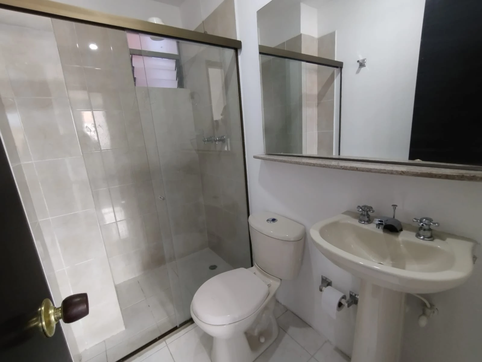 Apartaestudio En Arriendo Sector Laureles