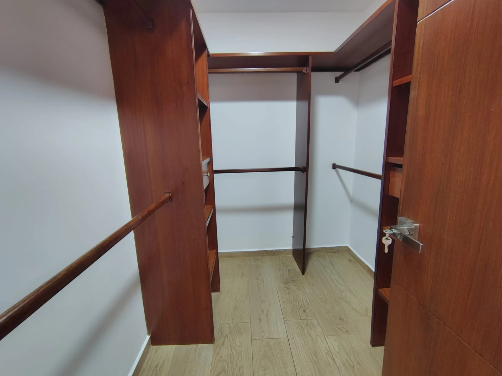 Apartamento en arriendo sector San Julian