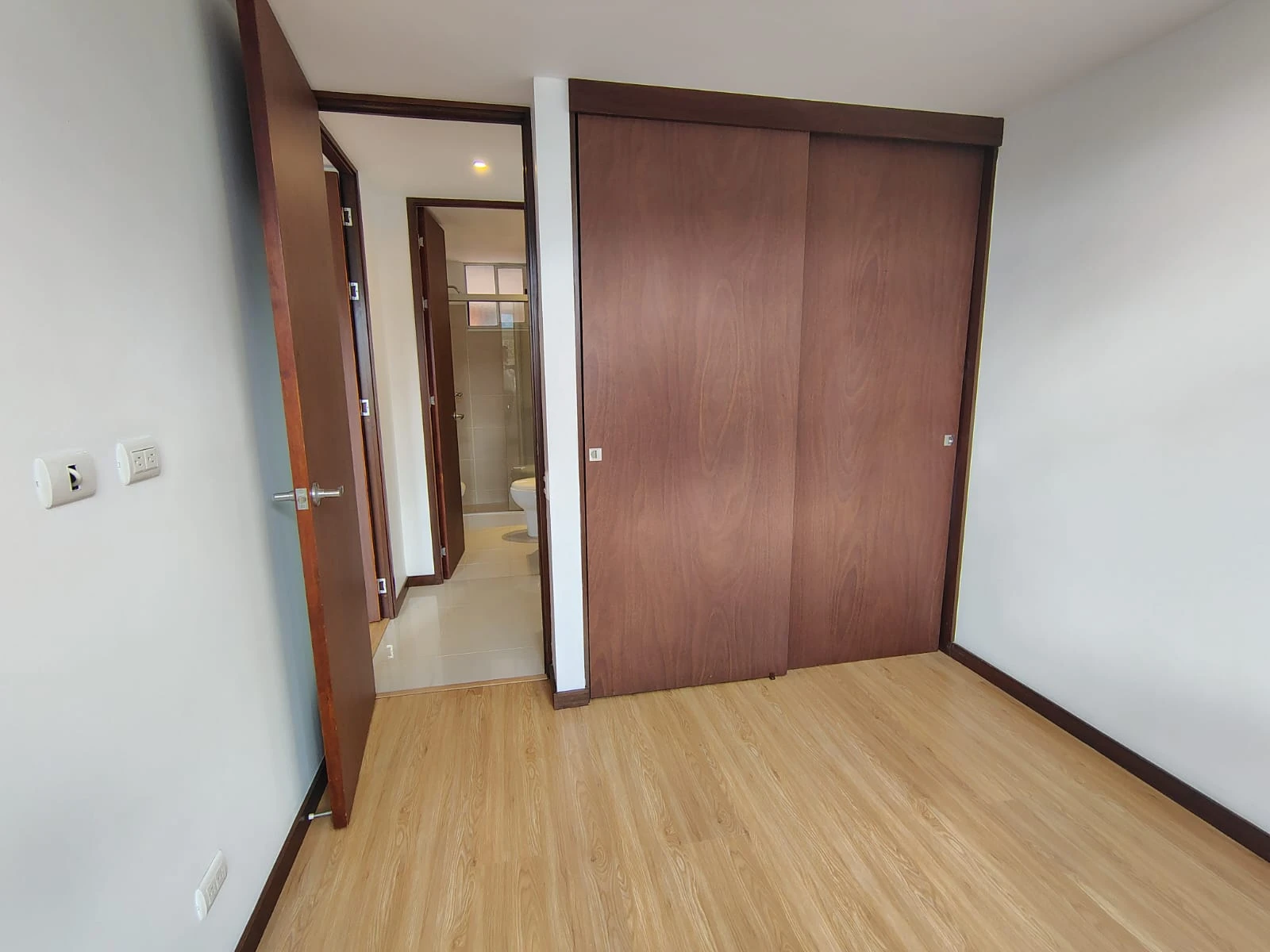 Apartamento en arriendo sector Loma del Esmeraldal