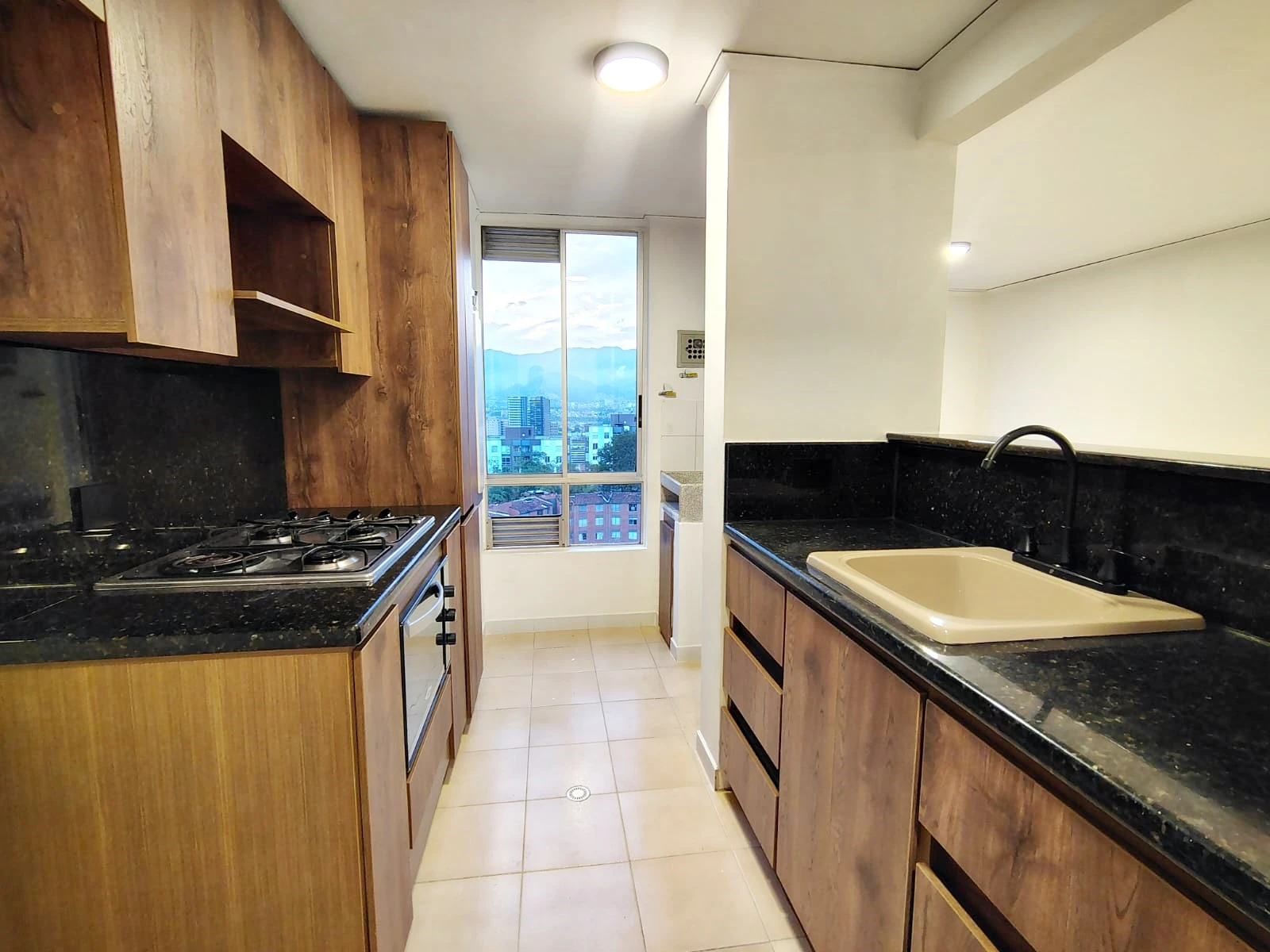 Apartamento en arriendo sector Loma de San Julian