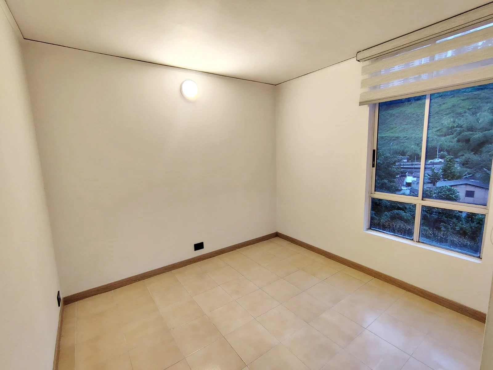 Apartamento en arriendo sector Loma de San Julian