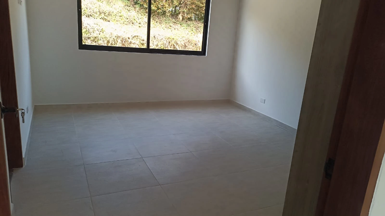 Casa campestre en arriendo en la vía El Canadá y la Ceja