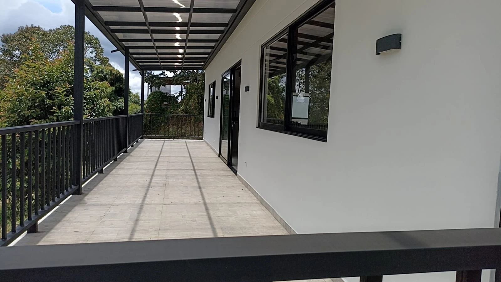 Casa campestre en arriendo en la vía El Canadá y la Ceja