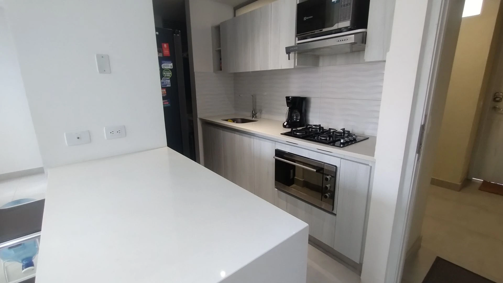 APARTAMENTO EN ARRIENDO CERCA DE BUENAVISTA