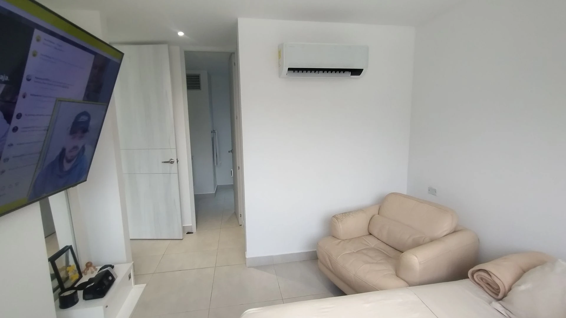 APARTAMENTO EN ARRIENDO CERCA DE BUENAVISTA