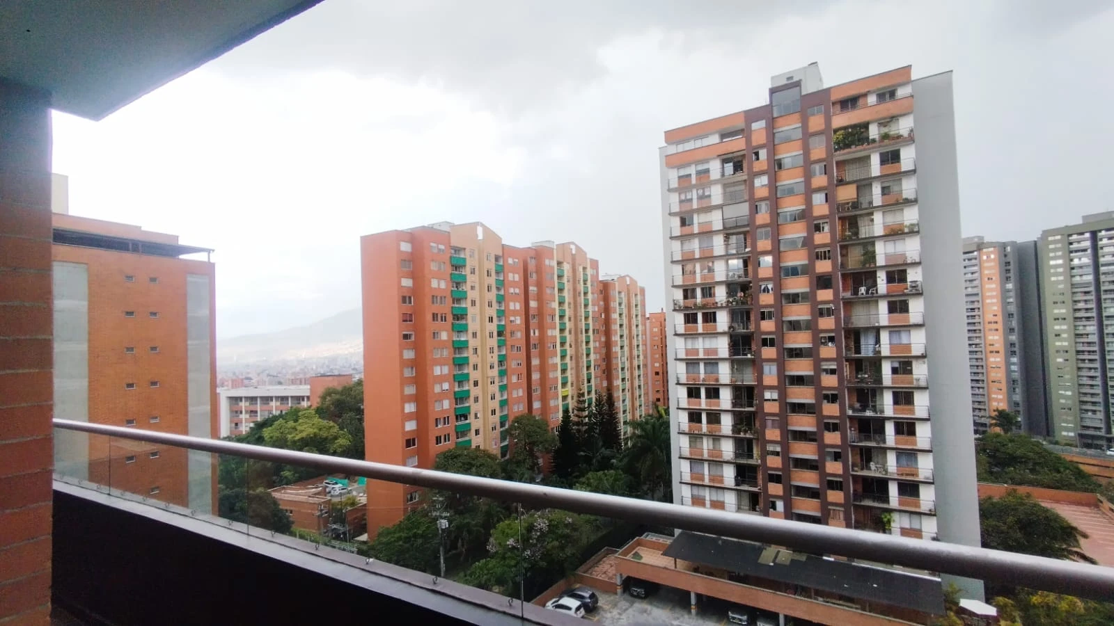 Apartamento En Arriendo En Belén Sector Loma De Los Bernal