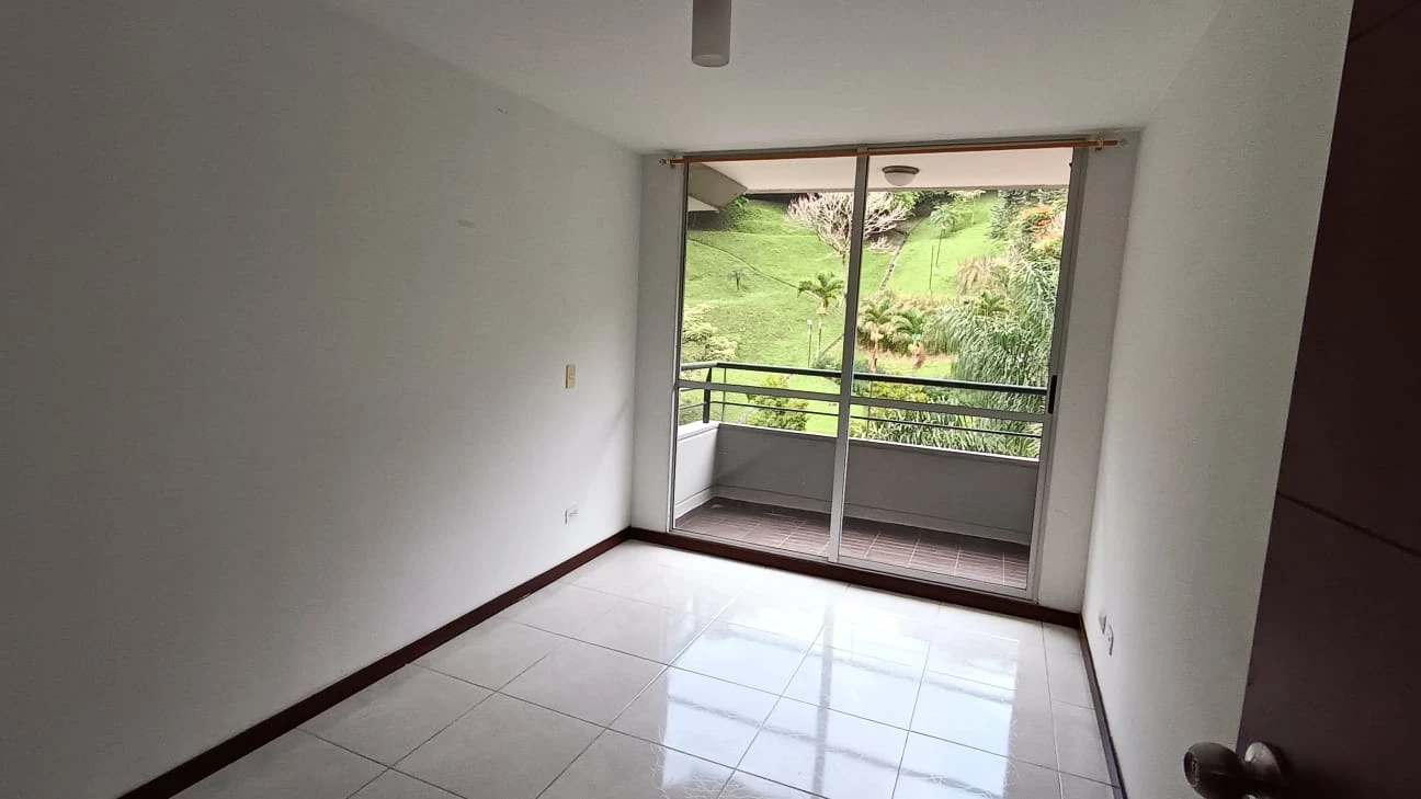 Apartamento en Arriendo La Mota Medellin