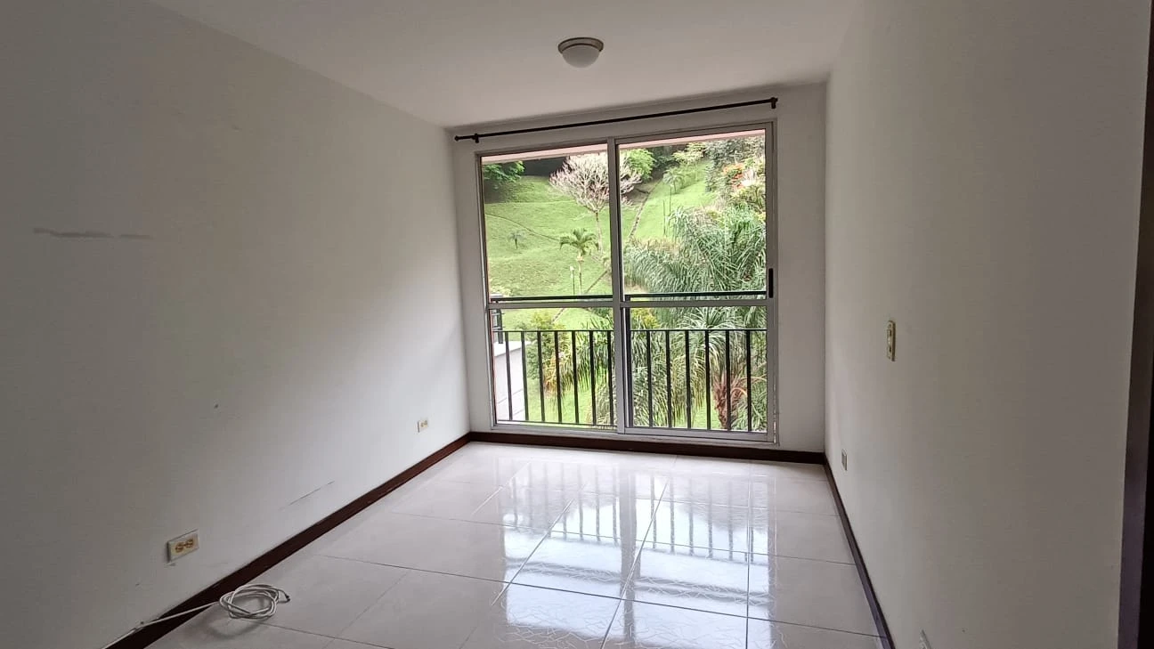 Apartamento en Arriendo La Mota Medellin
