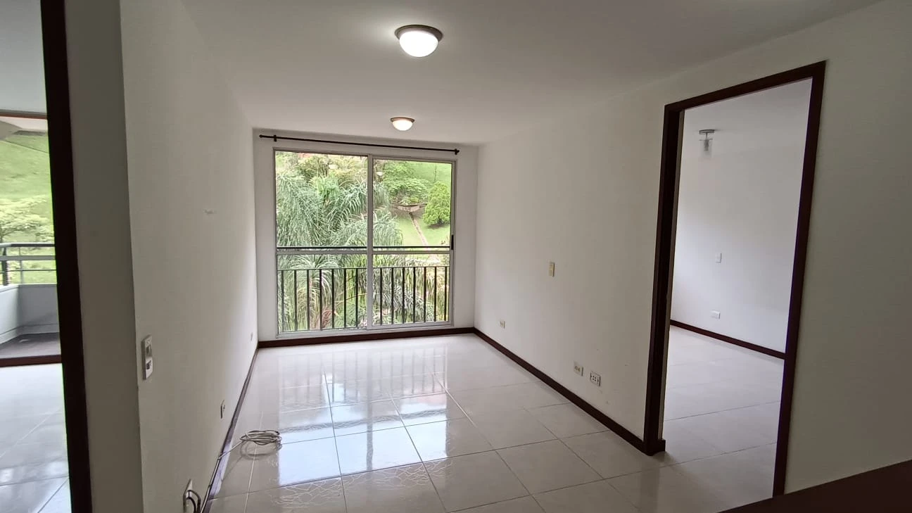 Apartamento en Arriendo La Mota Medellin