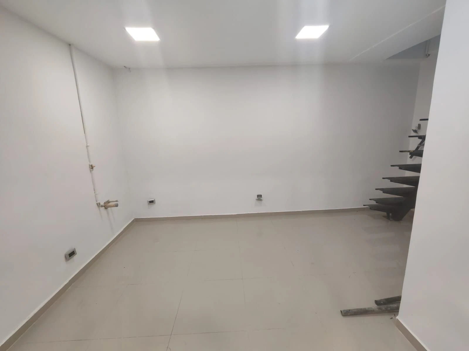 Local en Arriendo unidad altea plaza bello
