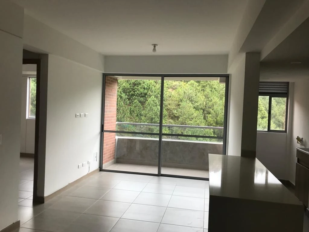 Apartamento en arriendo sector Amazonia.