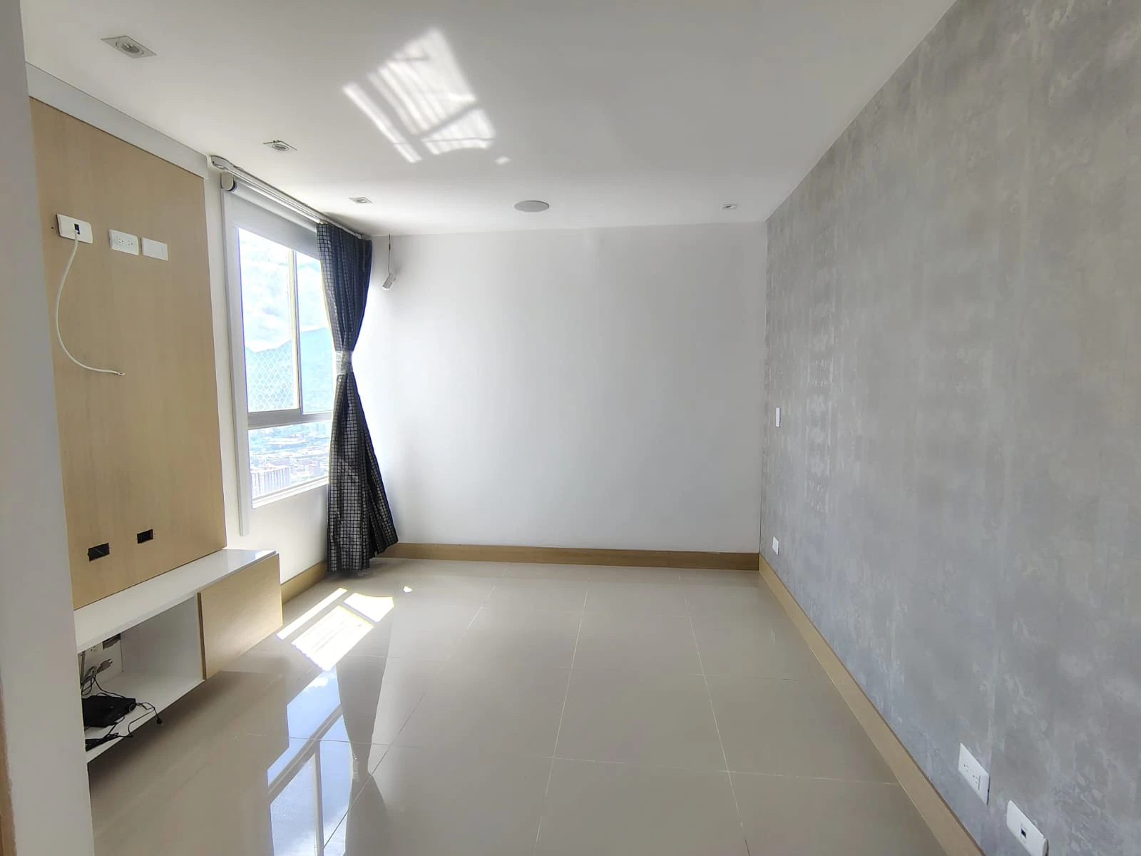 Apartamento en arriendo sector Loma del Indio