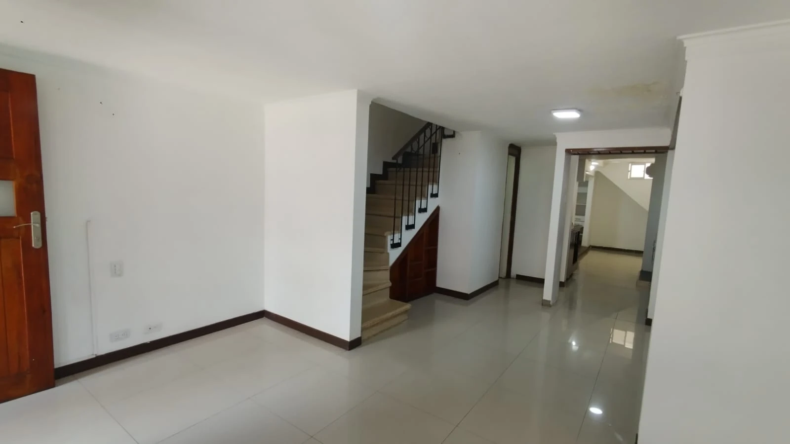 Casa En Arriendo En Robledo Sector San German