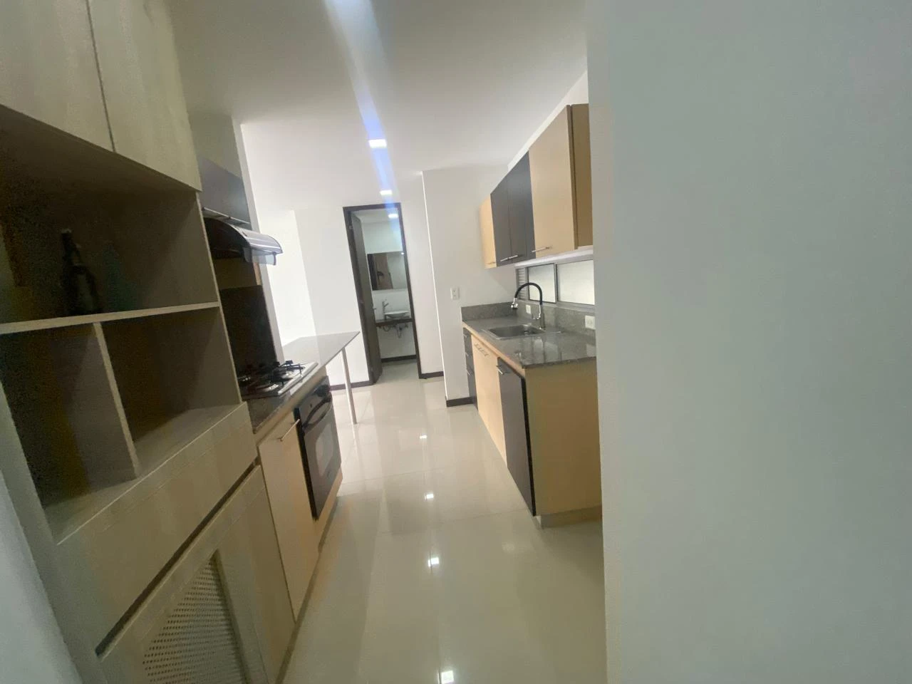 Arriendo Apartamento en el Poblado
