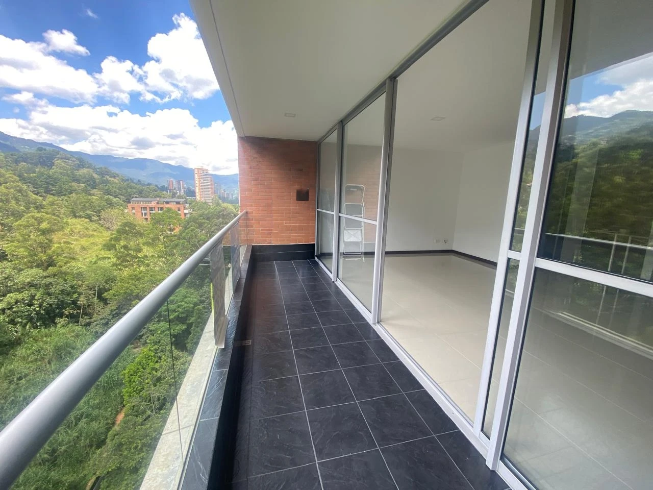 Arriendo Apartamento en el Poblado