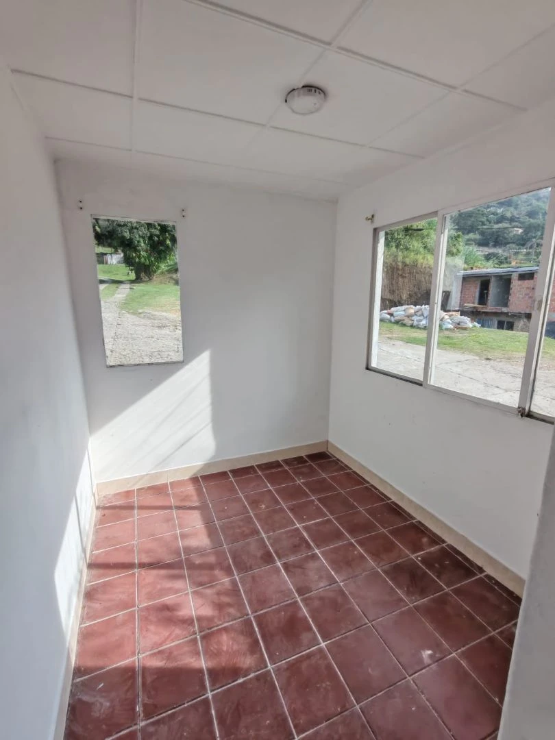 casa en arriendo con pesebrera en copacabana