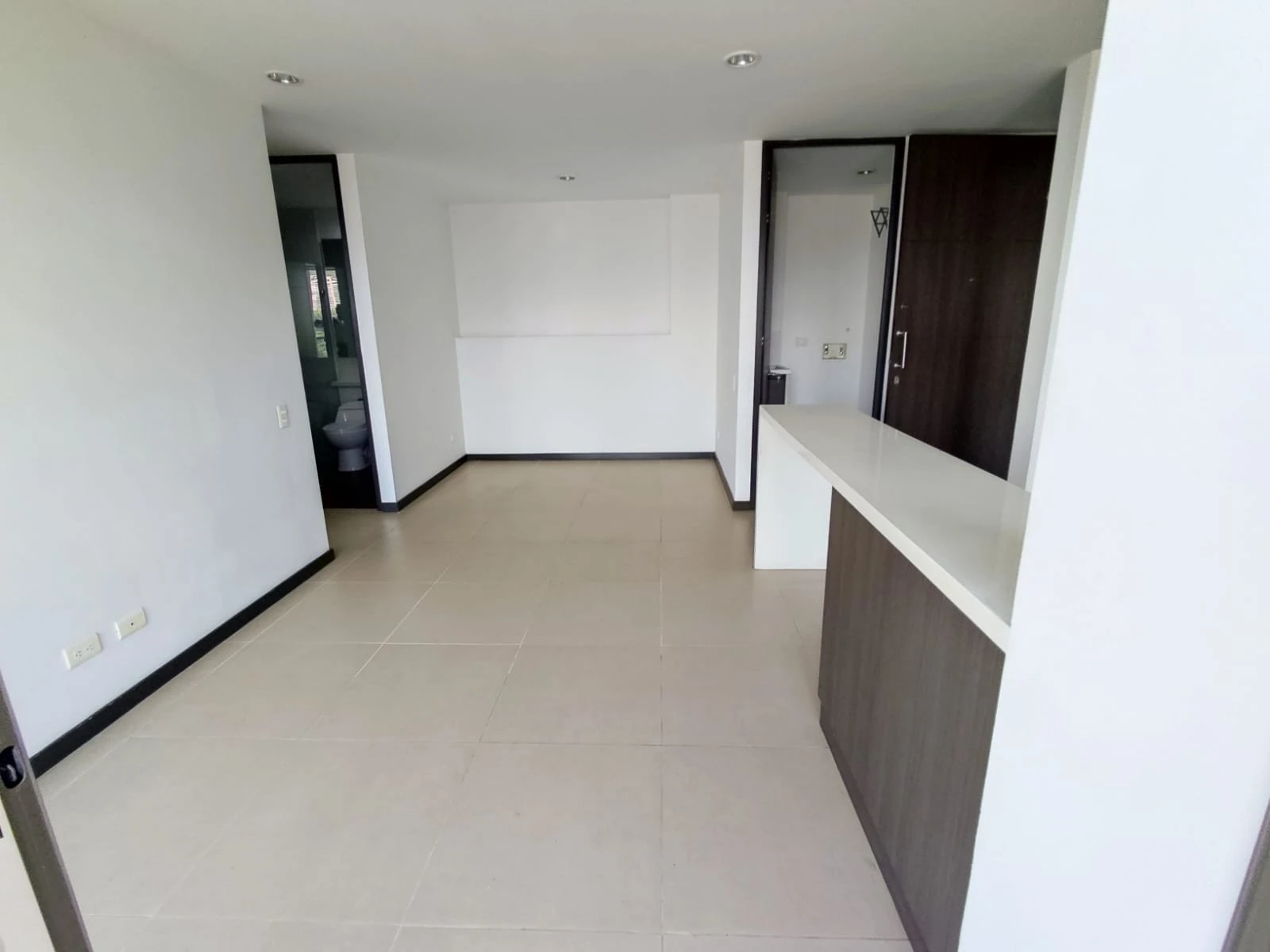 apartamento en arriendo sector superior padre marianito