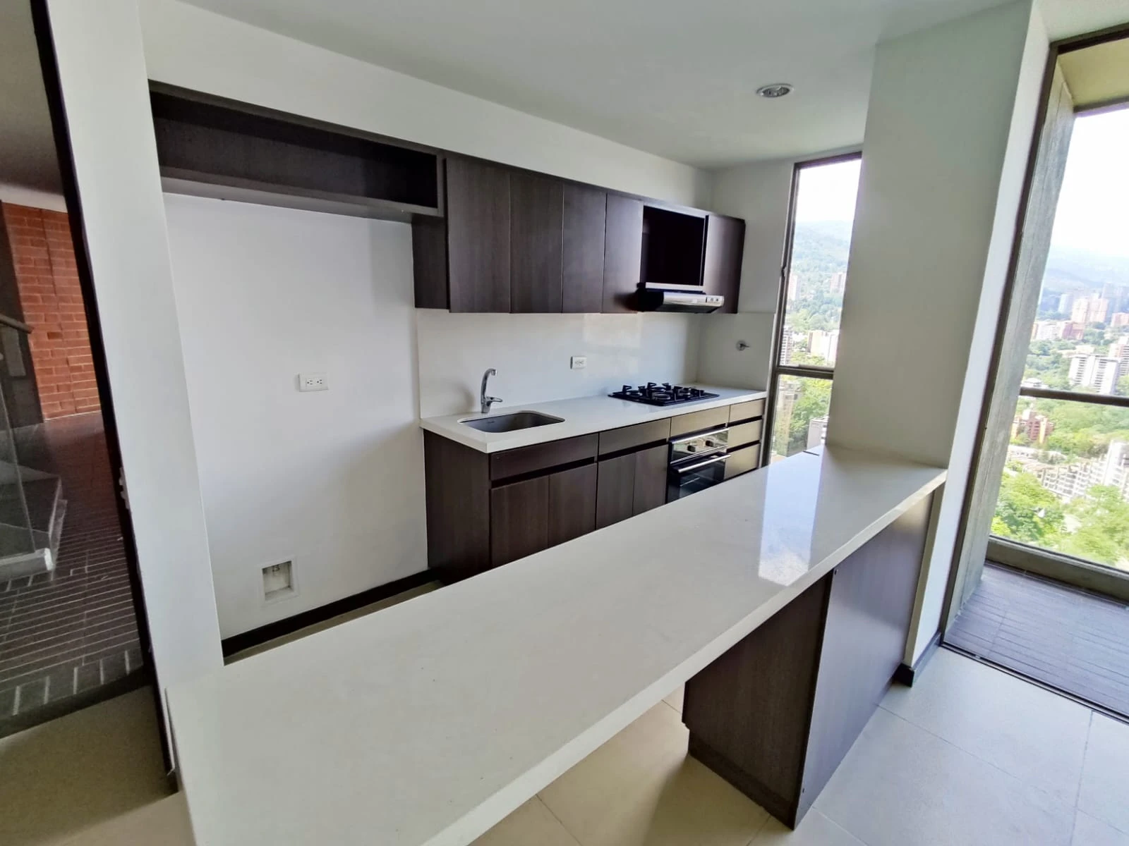 apartamento en arriendo sector superior padre marianito