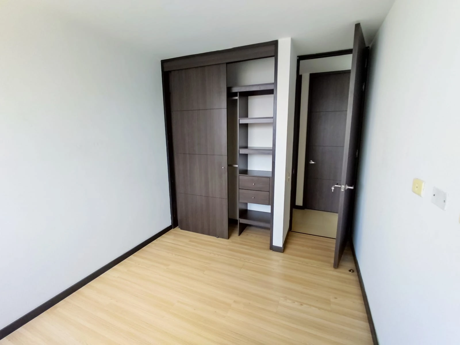 apartamento en arriendo sector superior padre marianito
