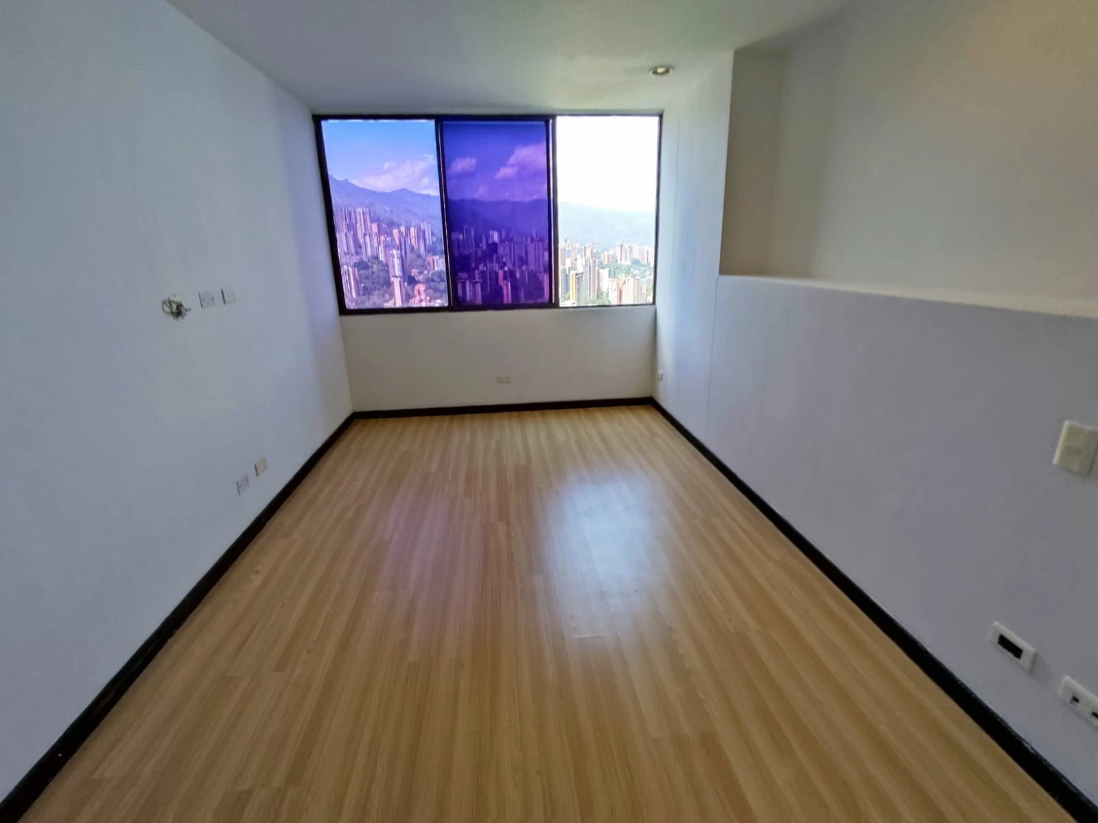 apartamento en arriendo sector superior padre marianito