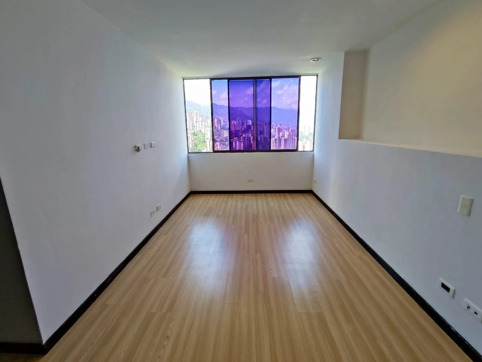 apartamento en arriendo sector superior padre marianito