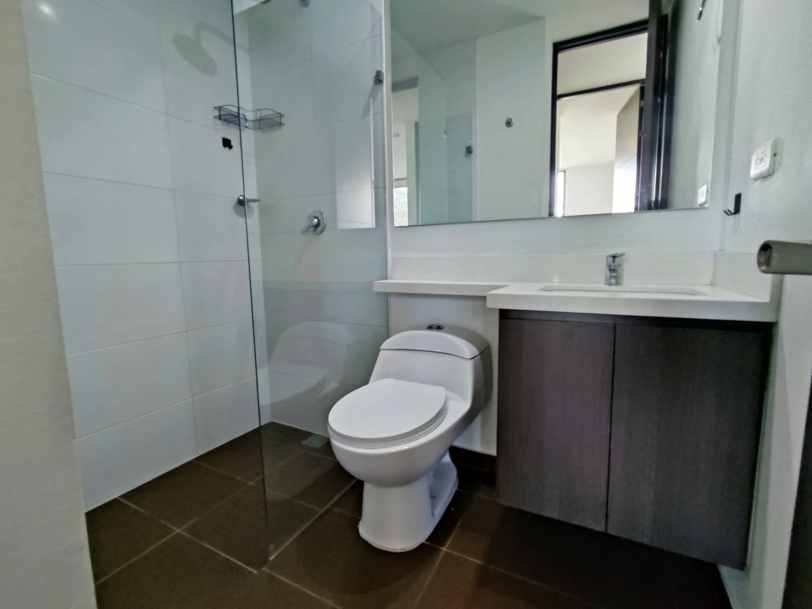apartamento en arriendo sector superior padre marianito