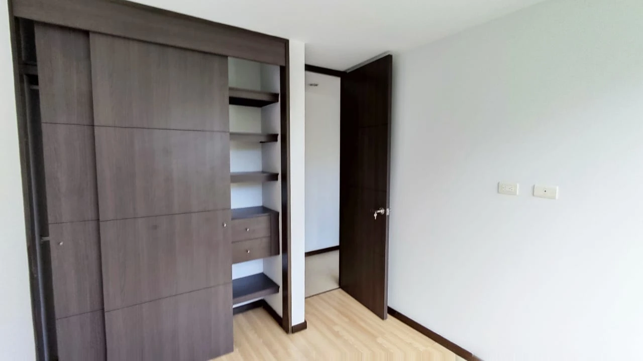 apartamento en arriendo sector superior padre marianito