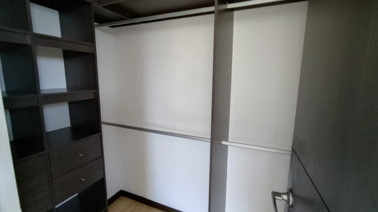 apartamento en arriendo sector superior padre marianito