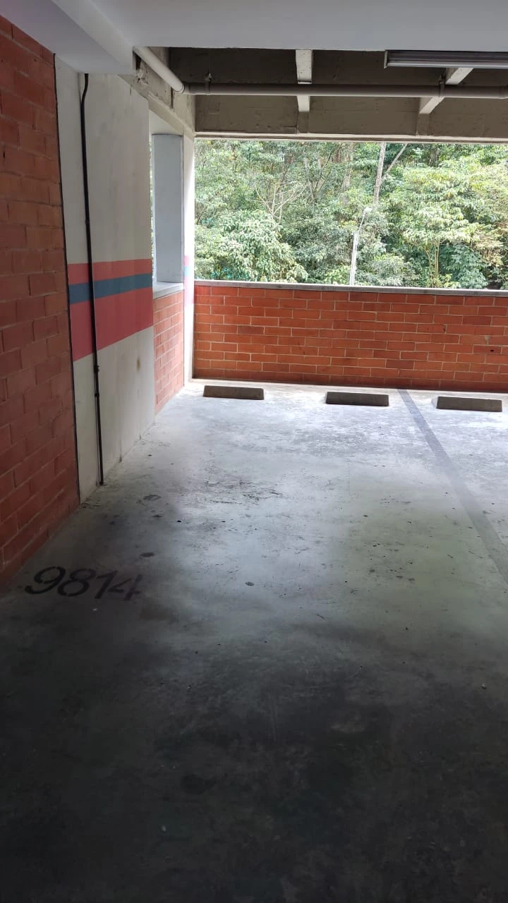 apartamento en arriendo sector superior padre marianito