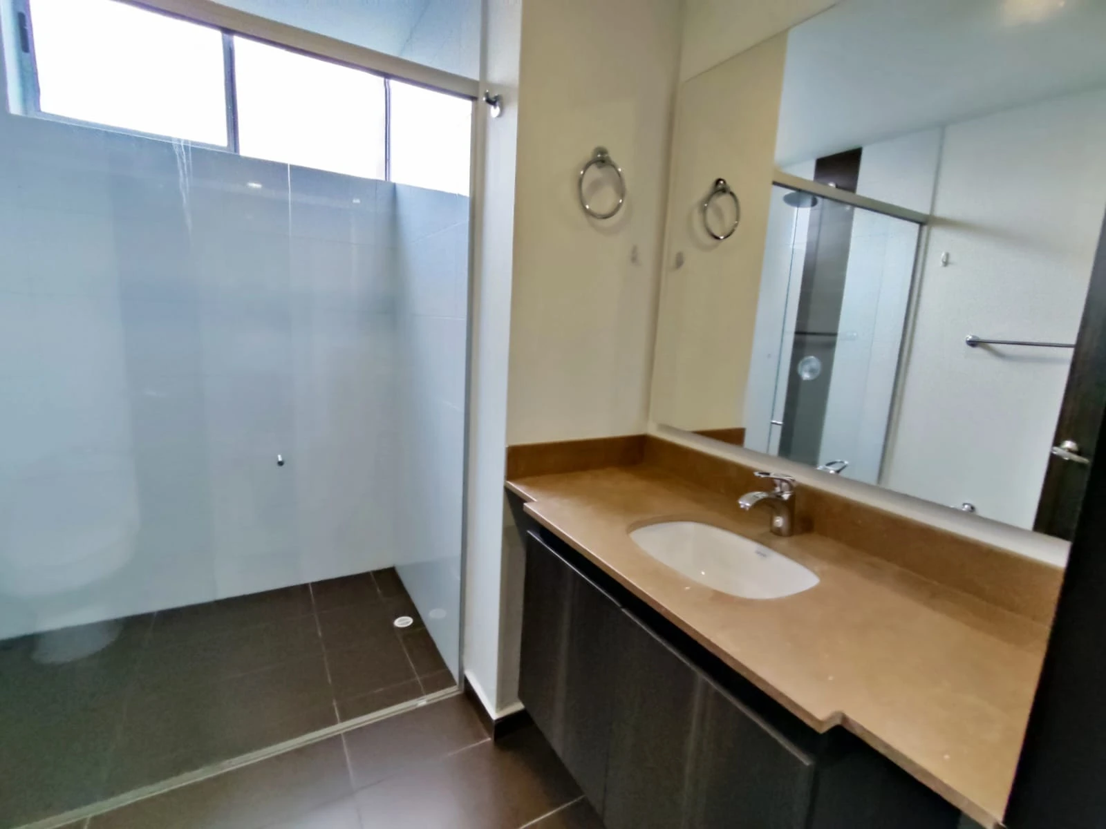 Apartamento en Arriendo sector Santa Maria de los Angeles