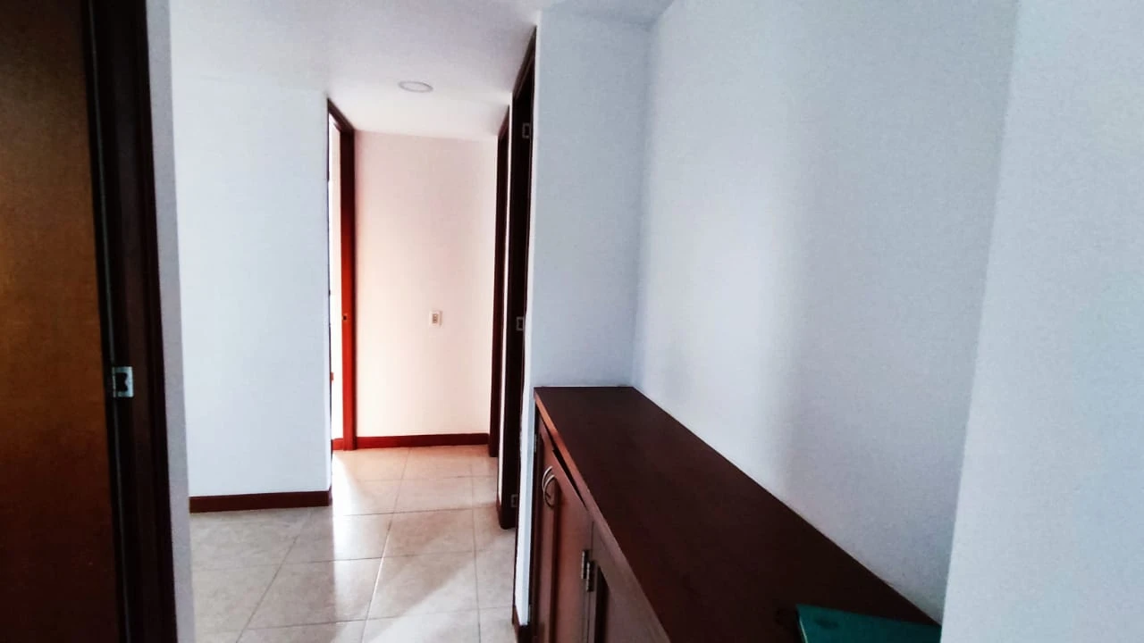 apartamento en arriendo sector superior Loma de los Parra