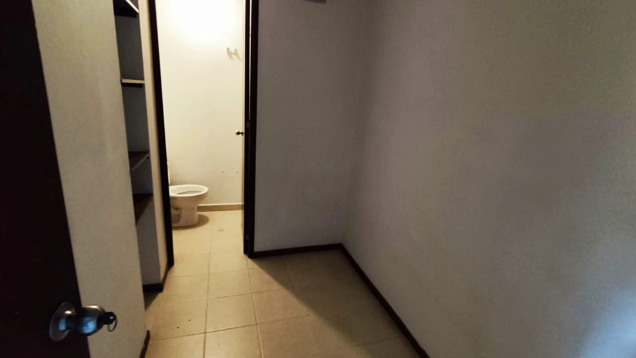 apartamento en arriendo sector superior Loma de los Parra