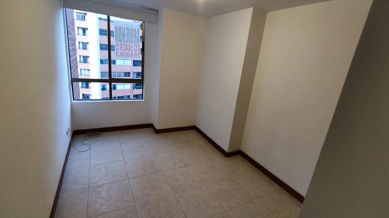 apartamento en arriendo sector superior Loma de los Parra