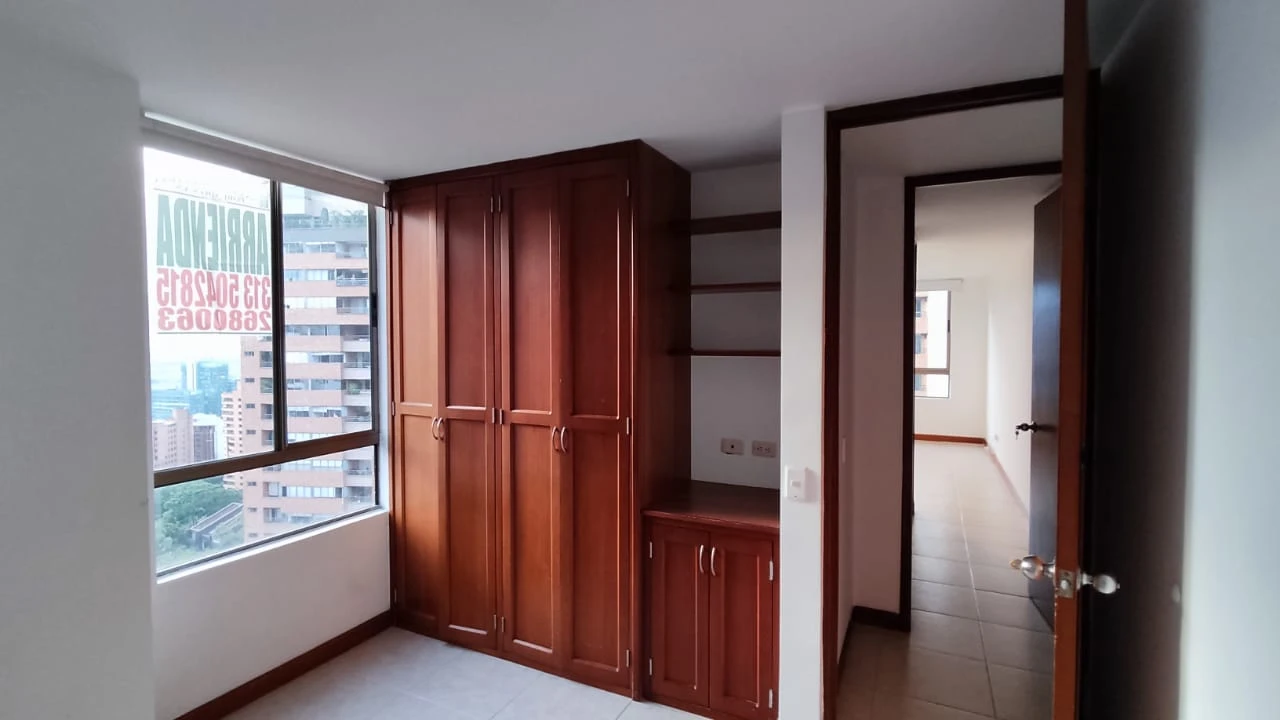 apartamento en arriendo sector superior Loma de los Parra