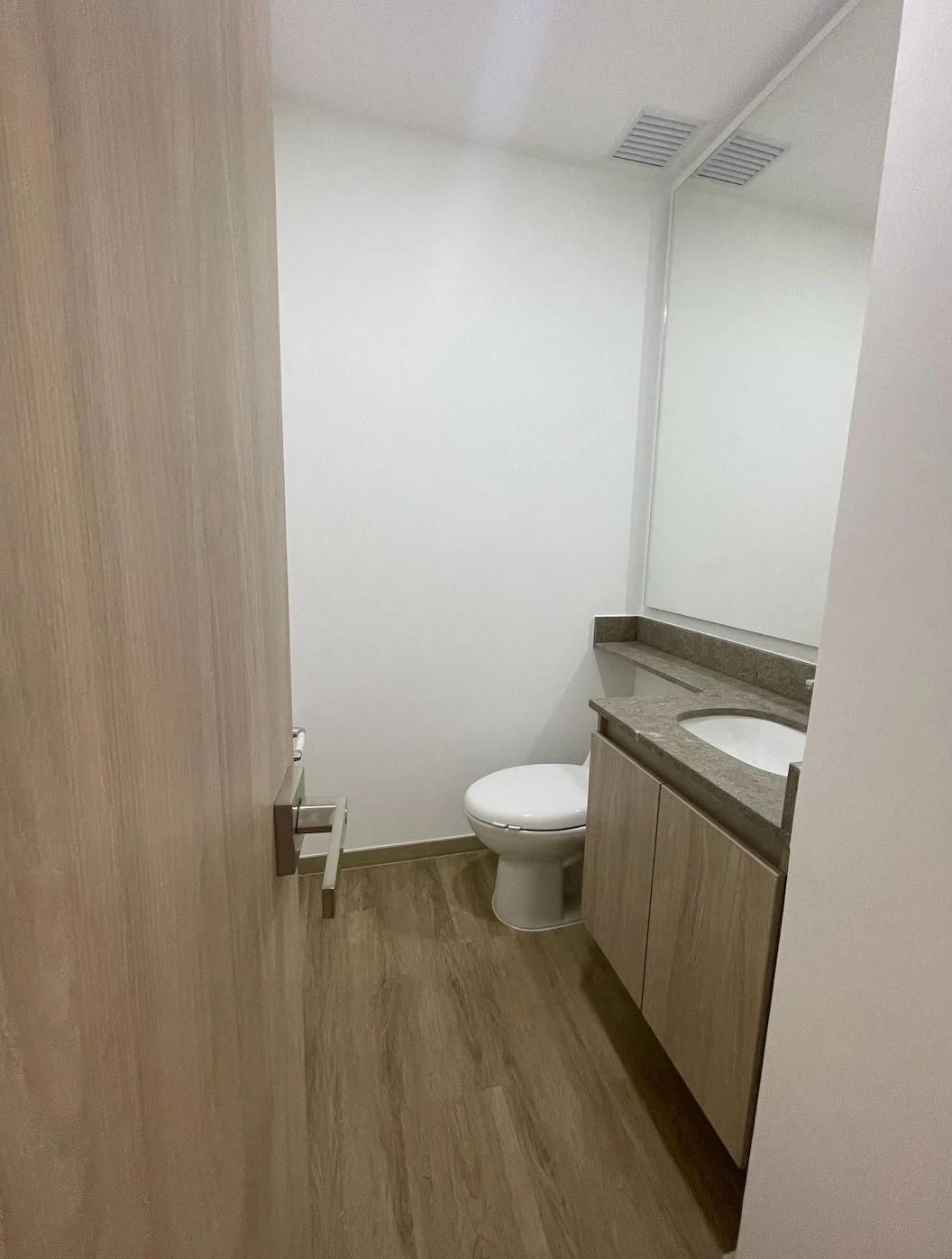 Apartamento en arriendo en La bohemia Túnel de Oriente
