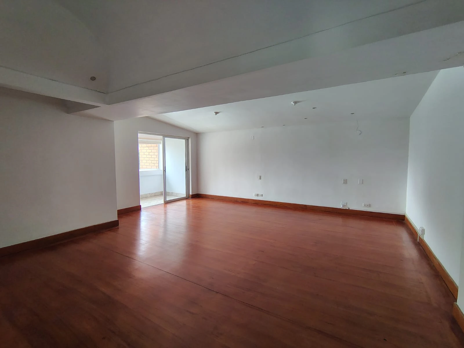 Casa en arriendo sector San Lucas