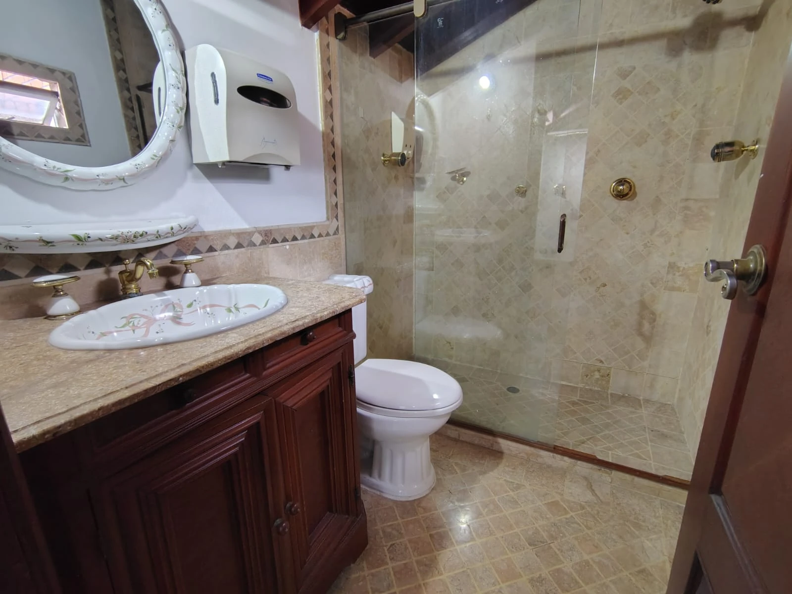 Casa en arriendo sector San Lucas