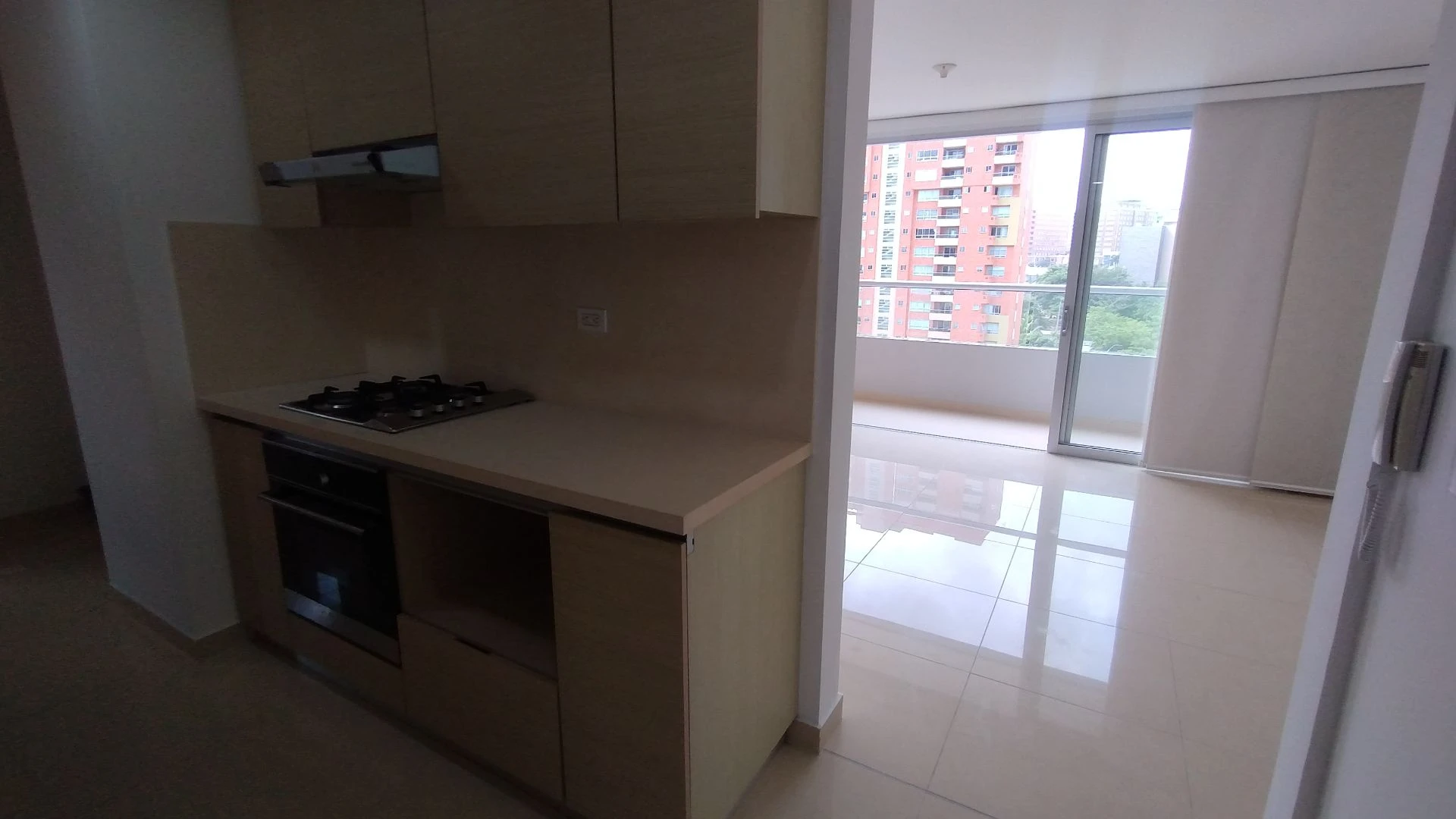 APARTAMENTO EN ARRIENDO CERCA DE BUENAVISTA